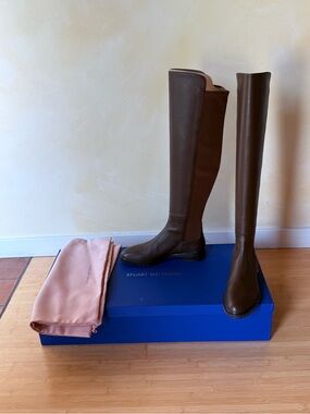 New with Box- Stuart Weitzman Brown “City Boot” Stretch Leather Boots size 11